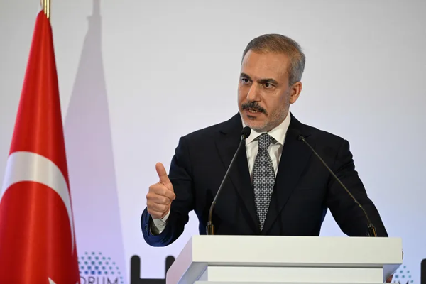 فيدان: العملية الإسرائيلية في لبنان تخلف خسائر خطيرة ويجب ألا تتحول إلى احتلال