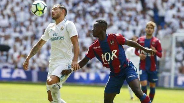 لاعب الملكي المغمور يودع رونالدو على طريقته !