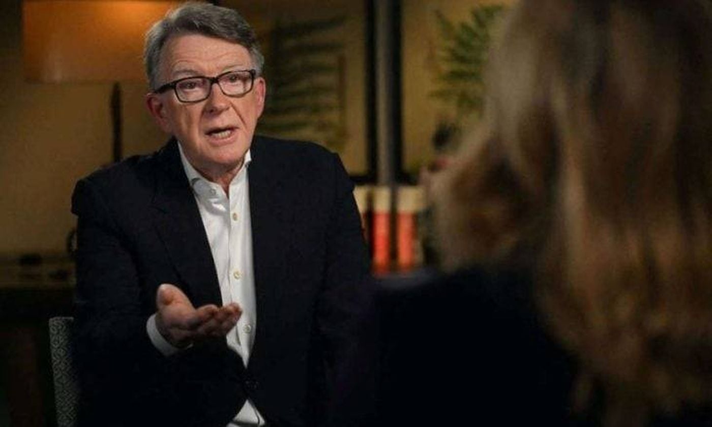 ماندلسون يغادر مجلس اللوردات البريطاني بعد كشف صلاته بإبستين