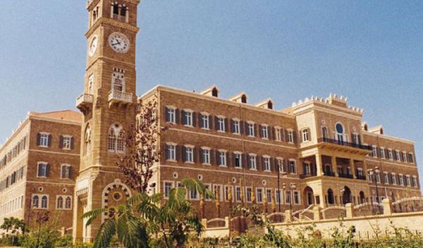 تراجع تأليف الحكومة والعقد دون حل ...
الجميل : المصلحة المسيحية ليست ببرميل نفط ...
اوساط سلام : الحديث عن الحيادية ليس جدياً