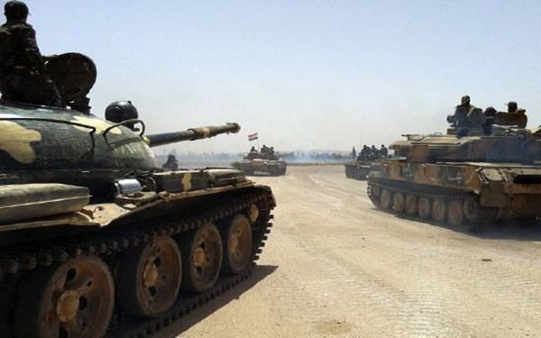 «الديار» في معركة القلمون تواكب ميدانيا ..وتوزيع القوى على الأرض...
تقدم الدبابات النظامية نحو قاره ومحاولة قطع طريق الامدادات...
تدفق اللاجئين السوريين يصل الى 60 الفا ووقوع قتلى في جرود عرسال...
مسلحون يهاجمون دروز عرنه والحضر وخطوط تماس بين السويداء ودرعا
