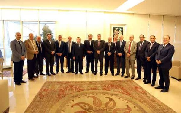 استقبل «التجدّد للروم الكاثوليك» وزار الكورة
فرعون: نعيش جرحاً مفتوحاً
من خلال عدم انتخاب رئيس