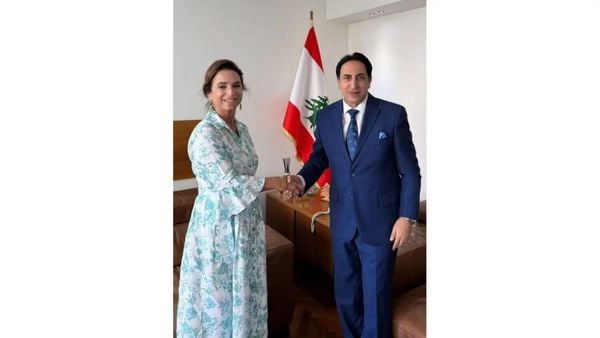 الترويج للسياحة اللبنانية في ماليزيا على طاولة لحود والسفير الخير