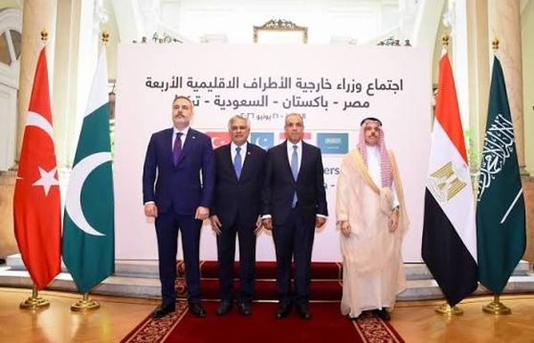 بيان سعودي مصري باكستاني تركي: نشدد على ضرورة الالتزام بمذكرة تفاهم إسلام آباد بما يحقق السلام والاستقرار