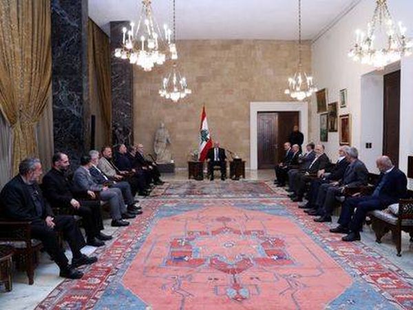 علاقة مضبوطة بين الثنائي والعهد تحت سقف البيان الوزاري
و "فترة سماح" للديبلوماسيّة بمواجهة الخروقات "الإسرائيليّة"