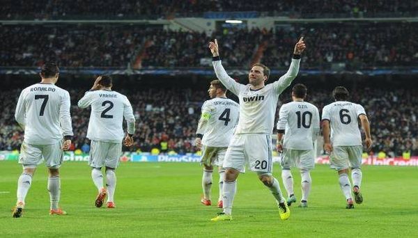 هيغوايين: بكيت يوم مغادرتي ريال مدريد
