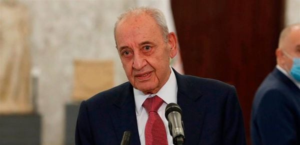 بري أدلى بصوته في تبنين