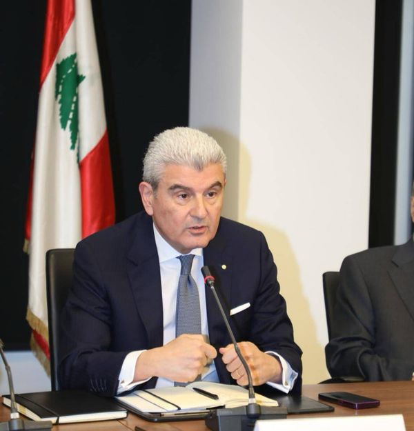 وزير الصناعة: على مجلس النواب أن يكون عقل الوطن لا ضجيجه!