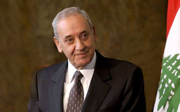 رئيس المجلس تلقى برقيّتي تهنئة

السيّد : لتثبيت الوضع الأمني في البقاع