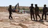 الاحتلال يهدم مدرسة فلسطينية في مسافر يطا