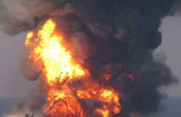 قتيل وستة جرحى بانفجار في موقع نفطي في الغابون