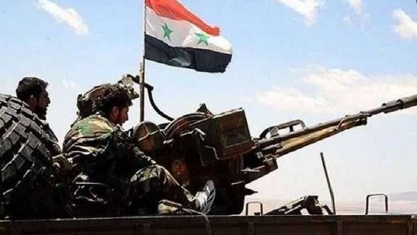 الجيش السوري وقسد يتنازعان السيطرة على قرى شرق نهر الفرات