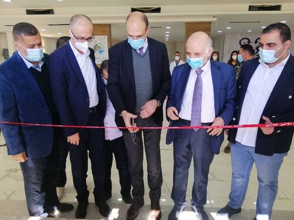 وزير الصحة من بعلبك: التسجيل في المنصة وتلقي اللقاح يحمي المجتمع