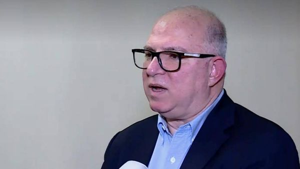 وزير العمل يجول غداً في صيدا والنبطية وصور