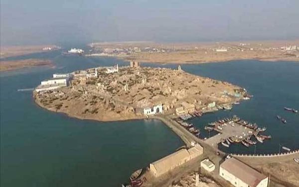 لماذا السيسي قد يضرب جزيرة سواكن السودانية حيث الجيش التركي؟
مصر تطلب من السودان اخراج الجيش التركي من الجزيرة