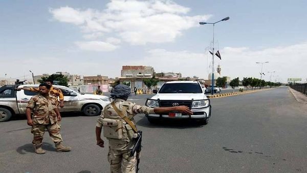 قائد عسكري رفيع في اليمن ينجو من محاولة اغتيال