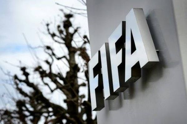 لجنة الاخلاق في الفيفا توقف رئيس اتحادي نيبال ولاوس