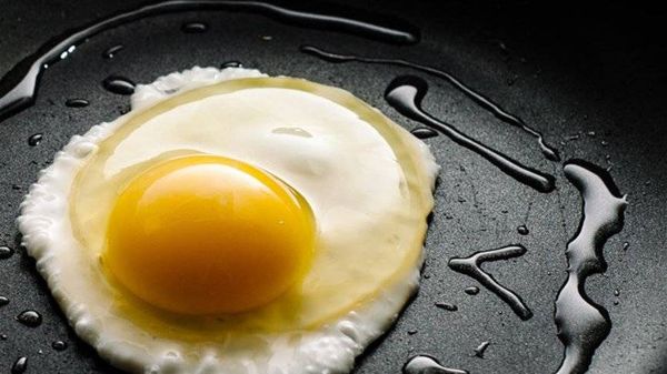 أضيفوا هذه المكونات إلى البيض لخسارة الوزن بسرعة