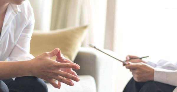 كيف يعيق عقلك رفاهيتك النفسية؟