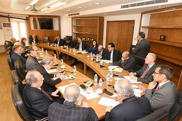 علامة: الجيش حاضر في الجنوب ويؤدي دورا ممتازاً جداً