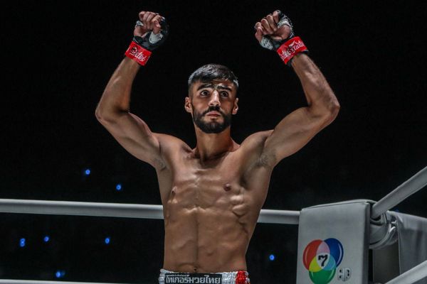 الملاكم اللبناني الذي أهدى فوزه لضحايا مرفأ بيروت يخوض نزالاً آخر يوم الجمعة