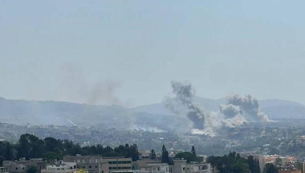 غارة على طريق سجد - الريحان في منطقة اقليم التفاح قضاء النبطية