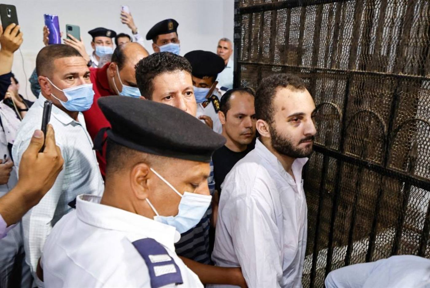 محكمة جنايات المنصورة قضت بالإعدام شنقا لمحمد عادل قاتل الطالبة نيرة أشرف