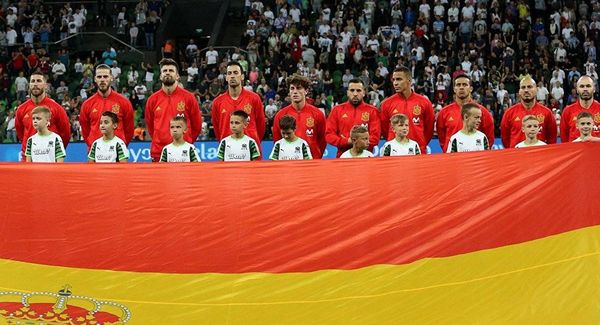 مدرب المنتخب الإسباني يتحدث عن توقعاته بشأن مباراة فريقه مع روسيا