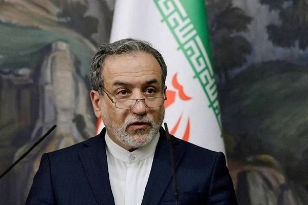 عراقجي: لدينا فرصة تاريخية للتوصل إلى اتفاق