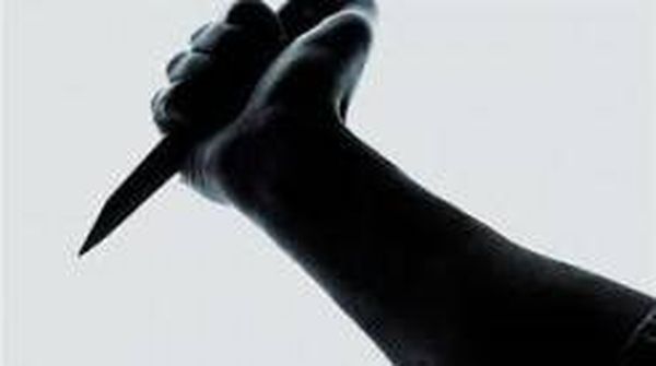 مجهولون طعنوا سوريا بسكين في صدره في بلدة عرقة عكار