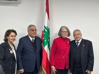 بو حبيب: لبنان يريد حلولاً
كاملة وليس أنصاف حلول