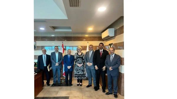 كرامي عرضت مع وفد جمعية المشاريع شؤونا تربوية