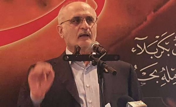خليل: لا حلّ لأزماتنا إلاّ بالحوار
لمقاربة ملف النازحين بعيداً عن العنصريّة