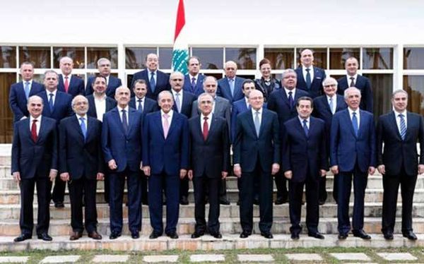 توقعات باستمرار حكومة «تصريف الاعمال» الى الانتخابات