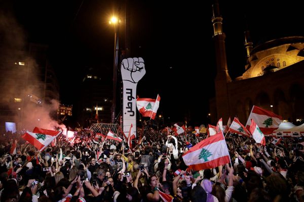 ما الذي سينقذ الوضع في لبنان :  إنتخابات نيابية أم ثورة شعبية فعلية ؟