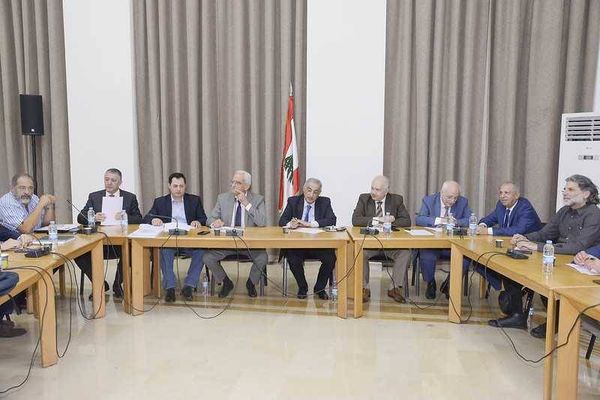 "لجنة البيئة" عرضت موضوع التلوّث<br />
البيئي في منطقتيّ الكورة والبترون