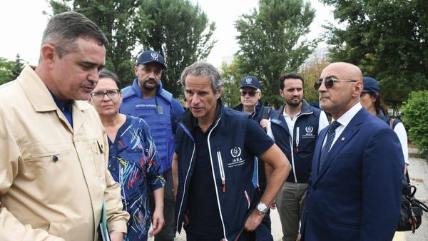 طهران: لا للربط بين برنامج المسيرات والملف النووي
«الدولية الذرية» تدين إلغاء إيران اعتماد مفتشيها