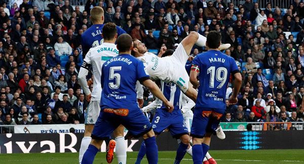 صفقة تبادلية ضخمة بين مانشستر يونايتد وريال مدريد تقترب من الحسم
