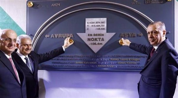 أردوغان يتعهد بالكشف الكامل عن ملابسات اغتيال السفير الروسي