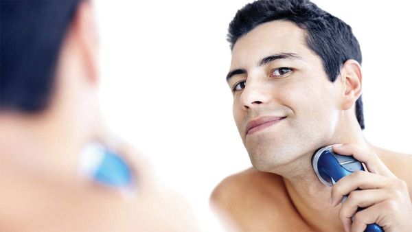 10 أخطاء كارثيّة يقع فيها الكثيرون أثناء حلاقة الذقن