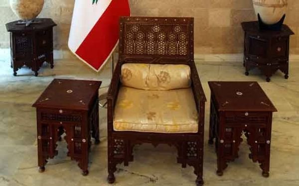 لا رئيس... والامور الى مزيد من التعقيدات