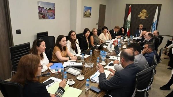 بعثة صندوق النقد تستكمل اجتماعاتها: التركيز على الإطار المالي متوسط الأمد وتنسيق الأولويات