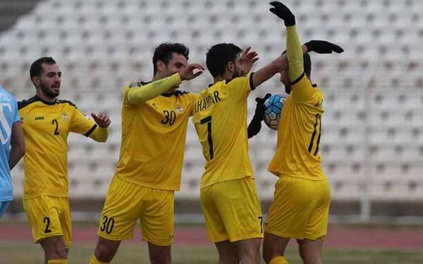الدوري اللبناني في كرة القدم
العهد يتصدر والراسينغ يتعادل