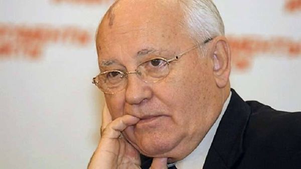 غورباتشوف: إنهم يرتكبون خطأ فادحا.. لا يمكن التحدث مع روسيا بهذه اللهجة