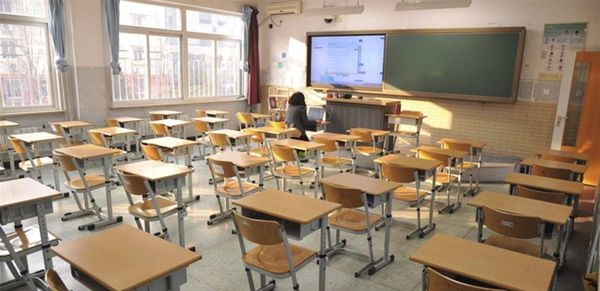 إصابة معلمتين بكورونا في مدرسة "الافق" بصيدا