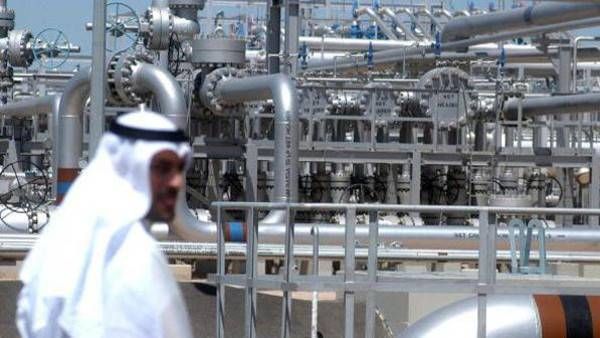 دول الخليج تنجح في خفض الاعتماد على عائدات النفط