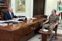 عون: أمن السعوديّة جزء لا يتجزأ من أمن لبنان والمنطقة 
المطران نصّار: للحفاظ على التوازن الوطني في مرسوم التفرّغ