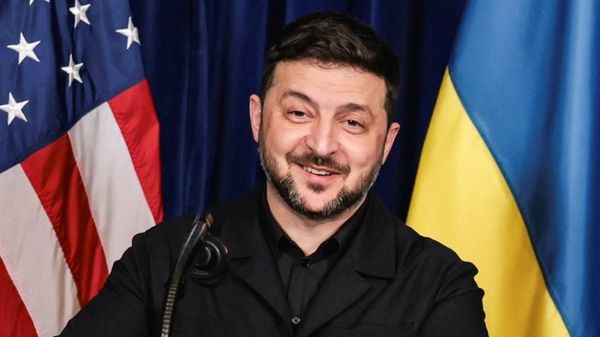 زيلينسكي:  قصة الهجوم على مقر بوتين المزعومة محض افتراء