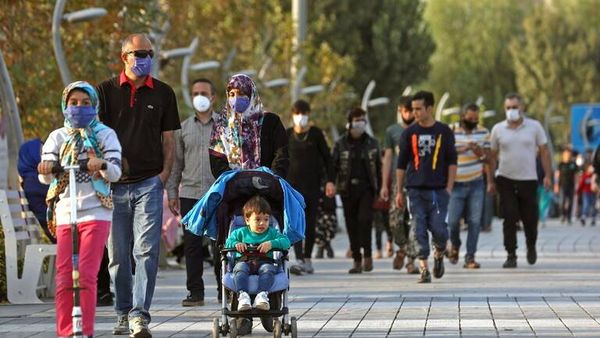 إيران.. مضاعفة أعداد ضحايا كورونا في طهران منذ بداية الموجة الثانية من الجائحة
