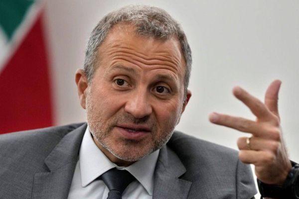 باسيل: استهداف الكنائس والجوامع في الجنوب عمل مقصود ومبرمج